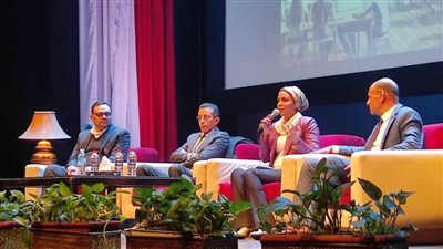 «الذكاء الاصطناعي فرص وتحديات وتهديدات» بصالون دار الأوبرا الثقافي