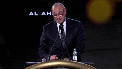 الخطيب يشكر مؤسسة «جلوب سوكر».. ويهدي الجائزة إلى جماهير الأهلي