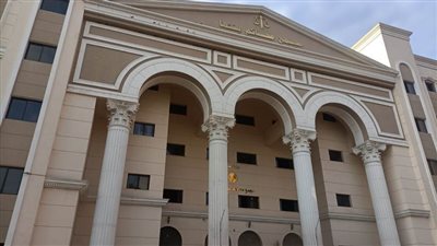 المؤبد لمتهم والمشدد 15 عامًا لـ3 آخرين لاتهامهم بقتل شاب بكفر شكر