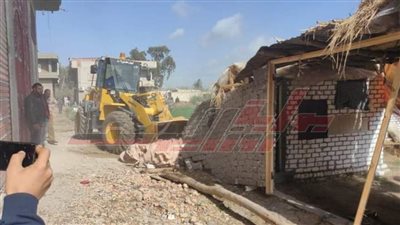 تنفيذ 5 قرارات إزالة تعديات علي الأراضي الزراعية في بيلا بكفر الشيخ