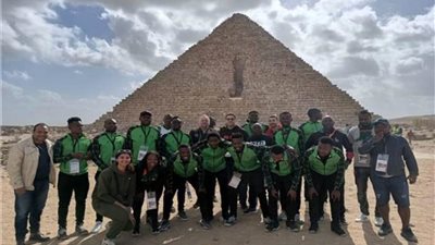 جولة سياحية بالأهرامات للفرق المُشاركة في بطولة كأس أفريقيا لكرة اليد