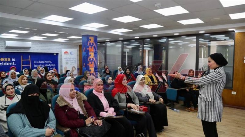 برنامج المرأة تقود