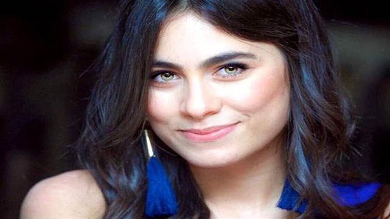 الفنانة هاجر أحمد