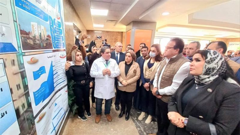 وزير الصحة ونائب