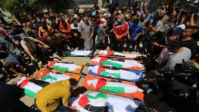 انتشال 20 شهيدًا غرب غزة و4 شهداء في قصف بخان يونس