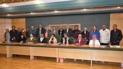 تفاصيل ندوة مناقشة كتاب 