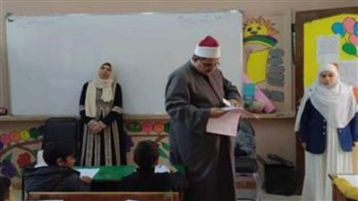 بدء أعمال التصحيح لأوراق الشهادتين الابتدائية والإعدادية الأزهرية بشمال سيناء