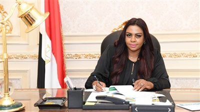 برلمانية: دعوة الرئيس لإجراء حوار وطني خاص بالاقتصاد انطلاقة جديدة تحدد مسار التنمية