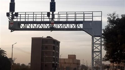 وزير النقل يعلن دخول أبراج إشارات أبوتشت وأبوشوشة والمنطقة الأتوماتيكية الخدمة