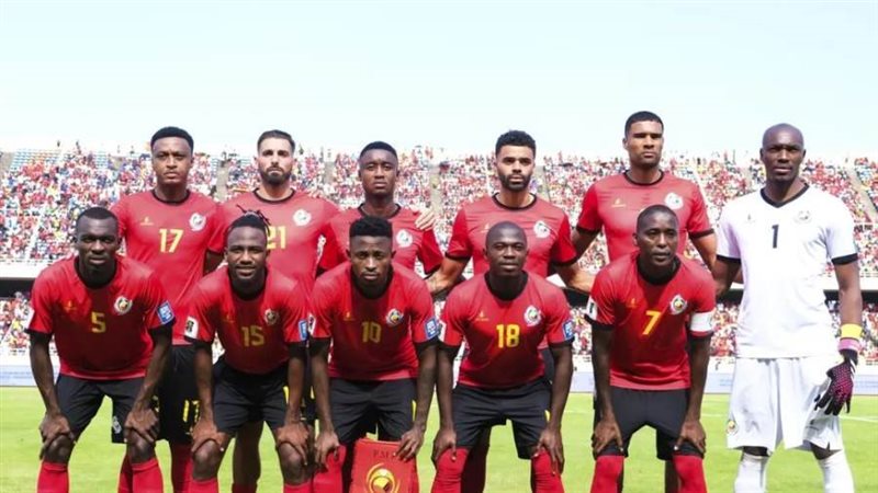منتخب موزمبيق.. بابا