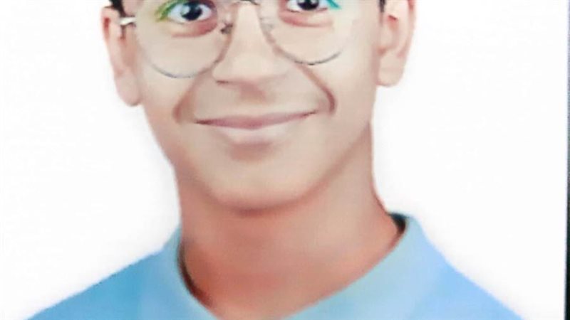 مصطفى خواص السابع