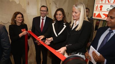 وزيرة الثقافة وقرينة ولي عهد النرويج تشهدان انطلاق برنامج ضيف الشرف بمعرض الكتاب 