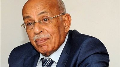 مفيد شهاب: قرار 