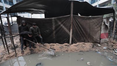عاجل.. الأونروا: الأمطار تغرق خيام النازحين في رفح.. وآلاف الأسر تفترش الأرض