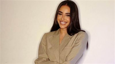 آية سماحة تشارك علي ربيع 