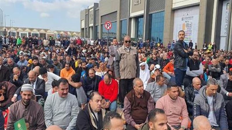 خلال صلاة الجمعة