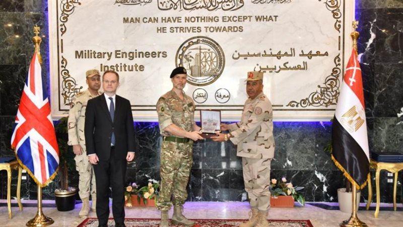 خلال توزيع الدروع