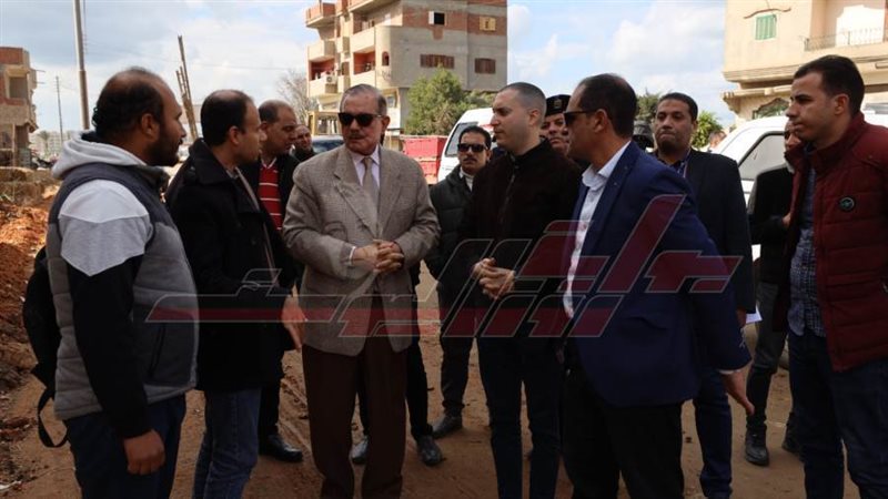 جولة المحافظ