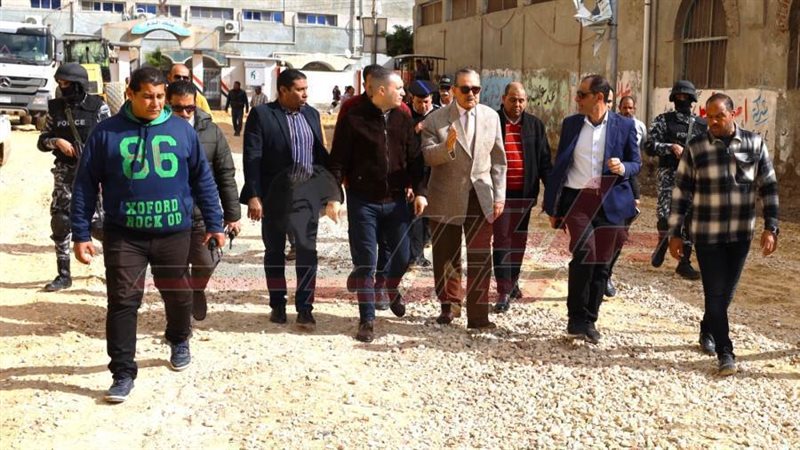 تفقد أعمال الرصف