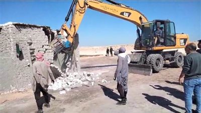 محافظ أسيوط يعلن تنفيذ 23 حالة إزالة لتعديات على أراض زراعية ومخالفات مبان بمراكز البداري والغنايم