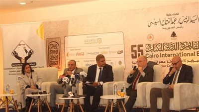 مثقفون بندوة التنسيقية: الهوية الوطنية المصرية ثابتة.. ومصر تمتلك كل مقومات بناء الحضارة