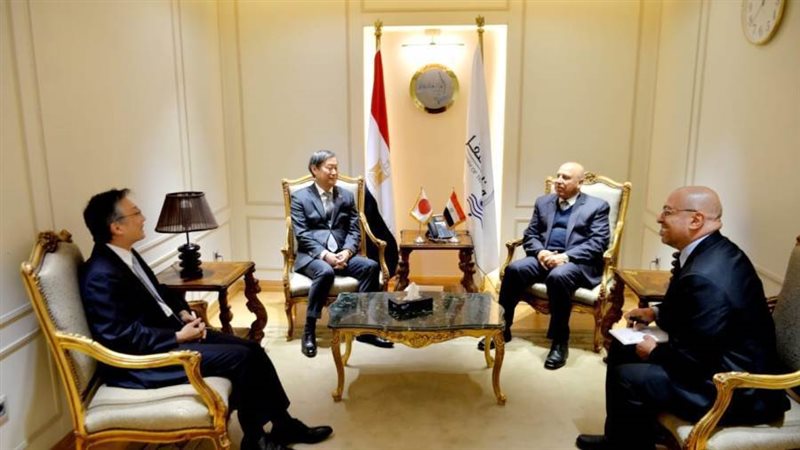 وزير النقل يلتقي