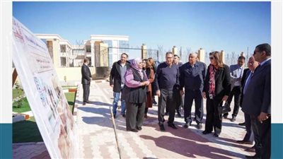 وزيرة التخطيط تشيد بالمرأة الواحاتية وتثمن جهود القيادات بالوادي الجديد