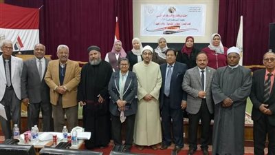 مركز الإعلام بالوادى الجديد يكرم أبطال الشرطة في عيدهم