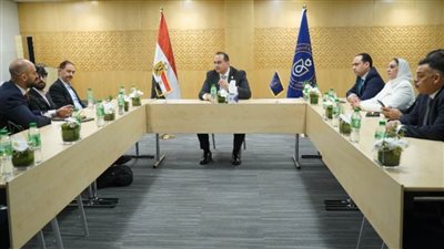 رئيس الرعاية الصحية يبحث التعاون مع رواد الأعمال من الجانبين الفرنسي والياباني