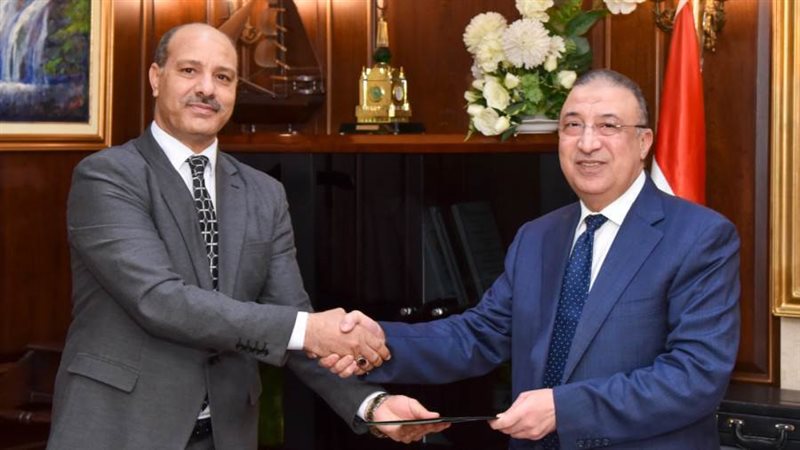 محافظ الإسكندرية