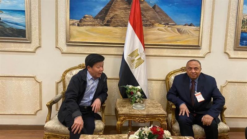 زيارة وفد صيني رفيع