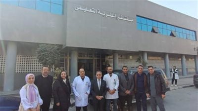   وفد من النقابة العامة للأطباء يزور الطبيب المعتدى عليه بمستشفى المطرية