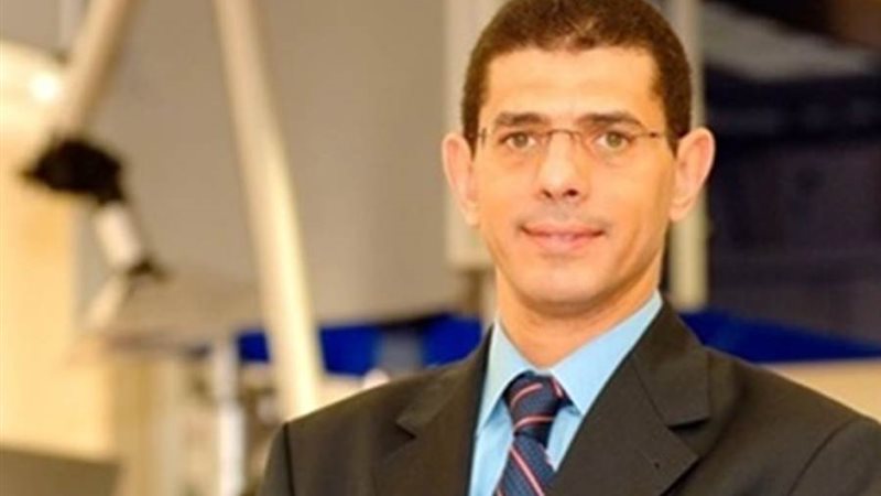 الدكتور شريف صدقي