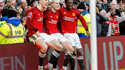 مانشستر يونايتد يضرب وست هام يونايتد بثلاثية نظيفة في البريميرليج