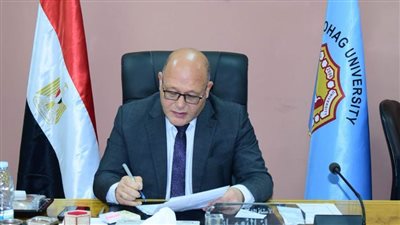 ١٥ فبراير.. آخر موعد لاستلام الأبحاث المشاركة في المؤتمر التاسع لشباب الباحثين بجامعة سوهاج