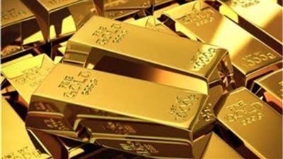 ضبط 5.570 كجم سبائك ذهب وفضة غير مدغومة بحوزة 8 أشخاص بالقاهرة