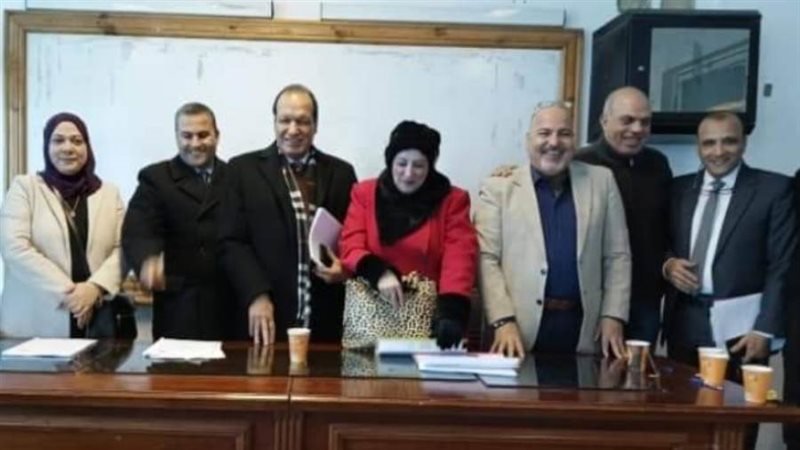 السمينار العلمى...