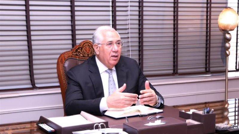 السيد القصير وزير