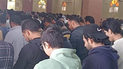 أهالى عرب العليقات يشيعون جنازة أب ونجليه ضحايا انفجار أنبوبة بشبين القناطر 