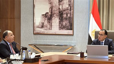 رئيس الوزراء يتابع الموقف التنفيذي لميكنة منظومة المرتبات بنظام 
