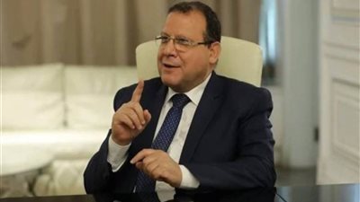 ممثلو النقابات المهنية والعمالية يشيدون بقرارات الرئيس السيسي للحماية الاجتماعية