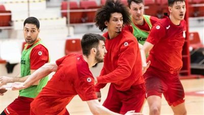 نجم منتخب اليد يقود بوخارست لفوز جديد بالدوري الروماني