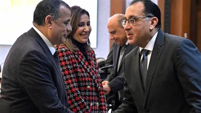 وزيرة الثقافة تستعرض فعاليات ختام معرض القاهرة للكتاب في دورته الـ 55