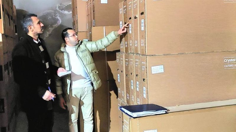 ضبط 114 شاشة تليفزيون