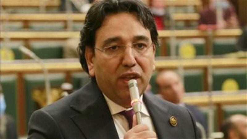 الدكتور أيمن محسب