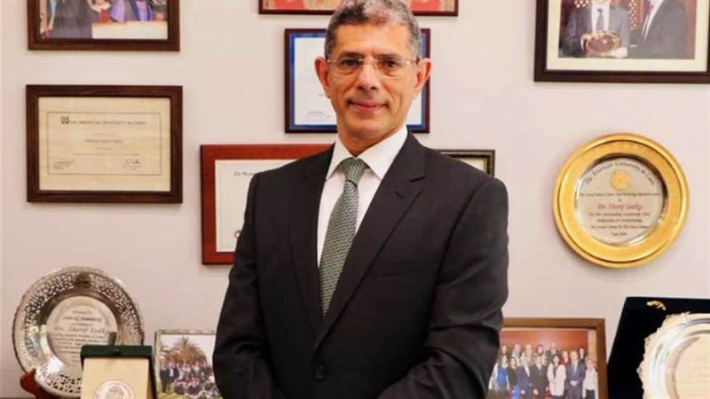 الدكتور شريف صدقي