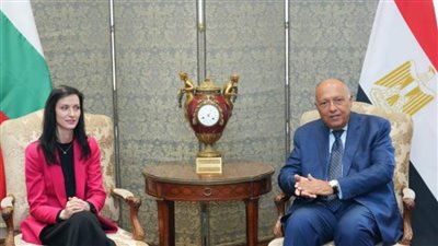 وزير الخارجية ونظيرته البلغارية يؤكدان عمق علاقات التعاون والتنسيق المشترك