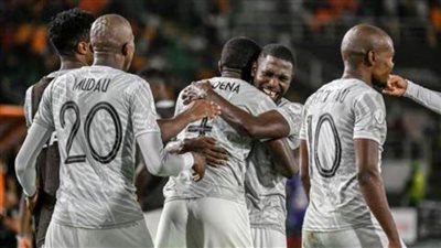 في معركة ثالث الأمم الإفريقية.. تعرّف على تشكيل جنوب إفريقيا أمام الكونغو الديمقراطية