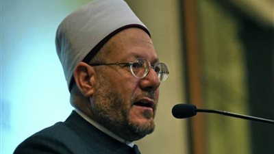 مفتي الجمهورية: أشجِّع جموع المصريين على الإقبال على عمليات الادِّخار والاستثمار بالبنوك