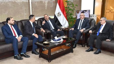 محافظ الإسماعيلية ورئيس جامعة قناة السويس يشهدان افتتاح مركز طب الأسرة الرئيسي بالمستشفيات الجامعية